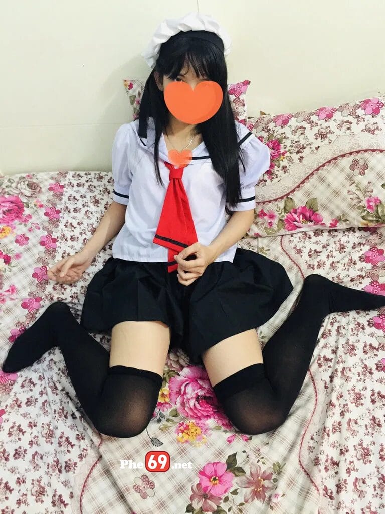 series gau sinh vien nam nhat em cosplay nu sinh chieu nguoi yeu hinh 01